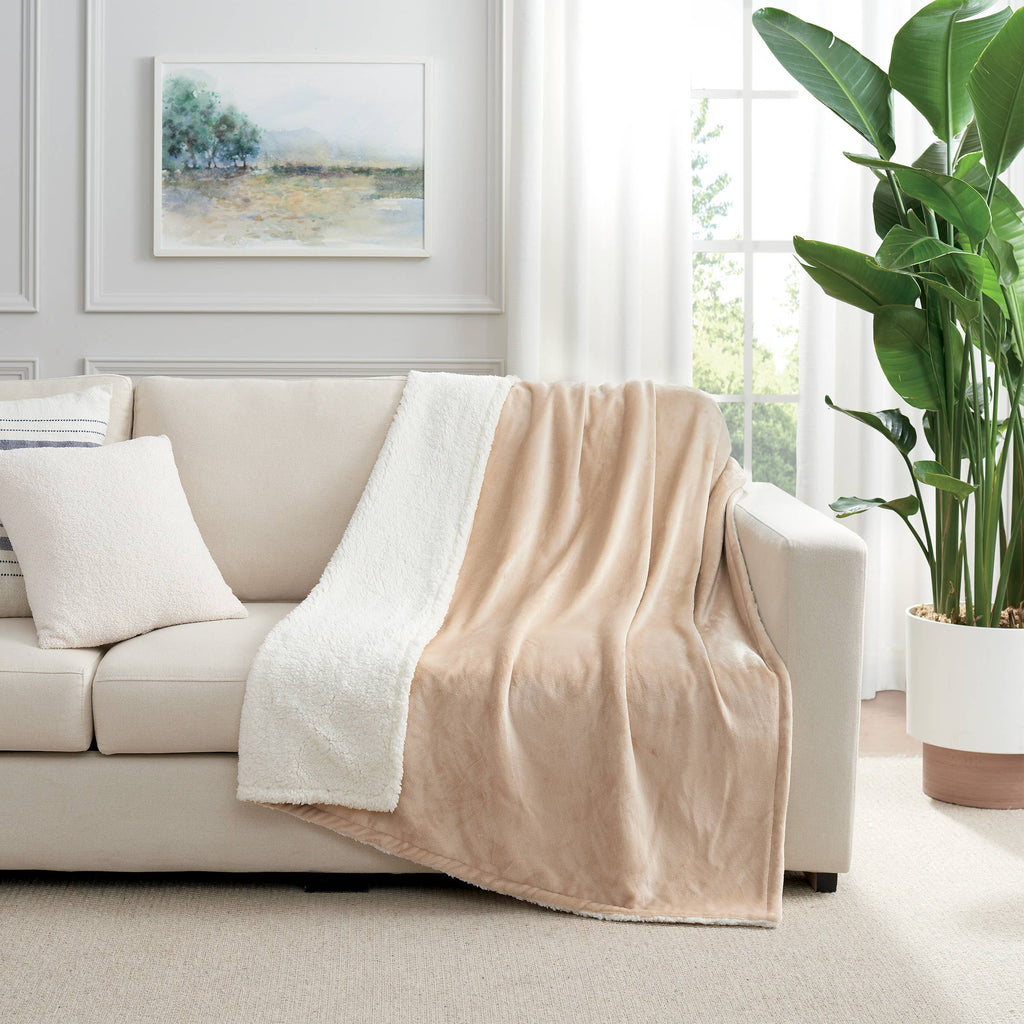 Sherpa Throw Blanket, Case of 4, Reversible, Color options