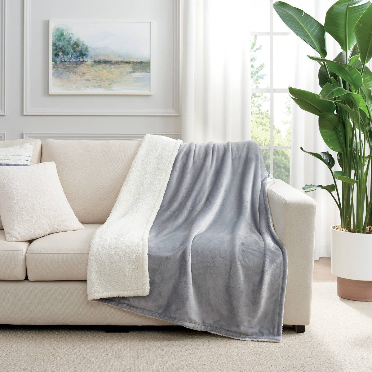 Sherpa Throw Blanket, Case of 4, Reversible, Color options
