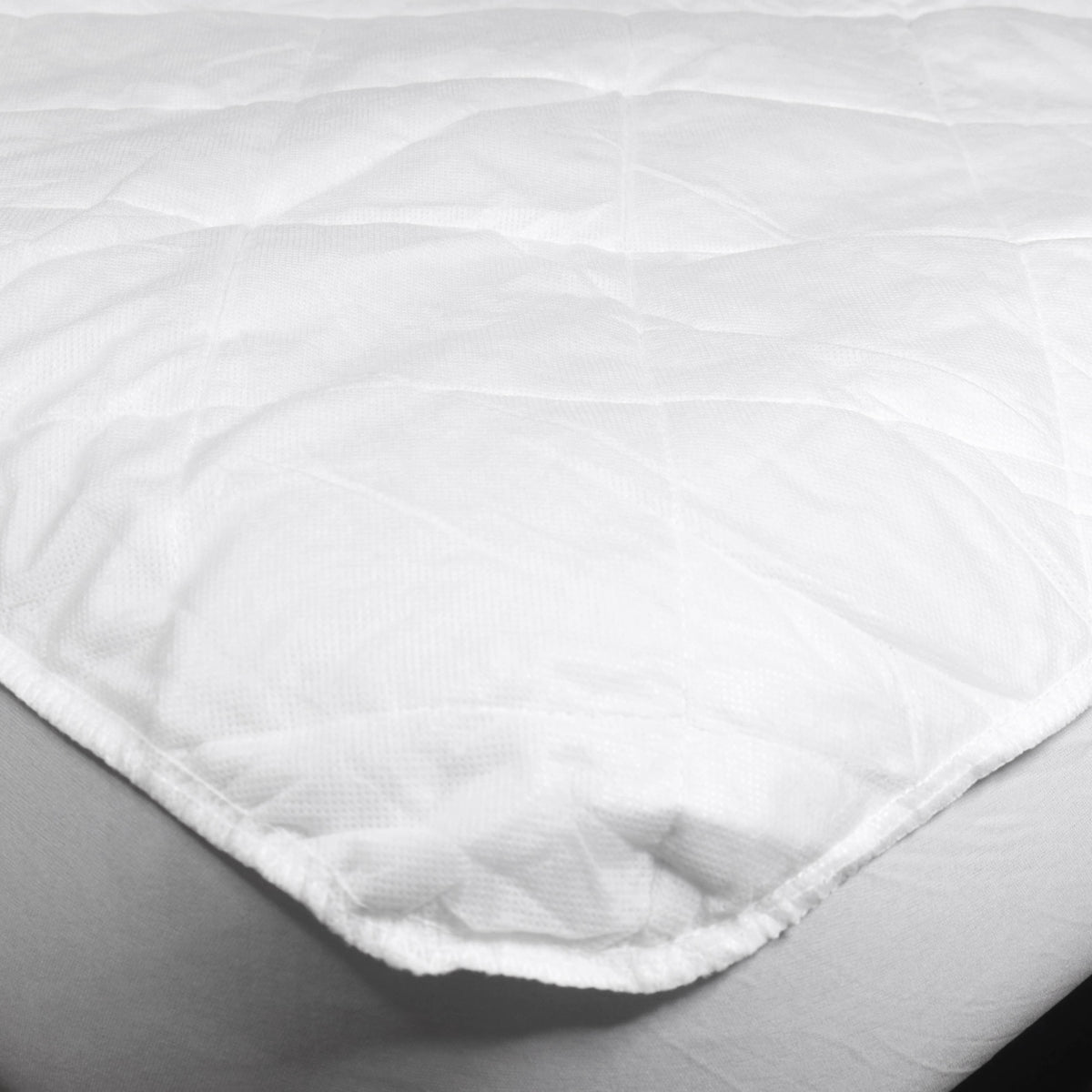 Classic Mattress Pad Protector - Bed Size Options